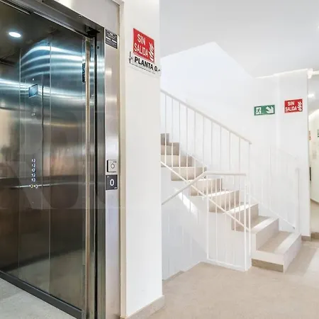 Enchanting And Bright Center By Rems * Malaga