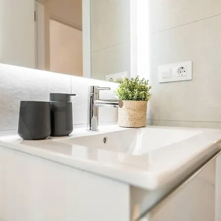 Apartment Enchanting And Bright Center By Rems *