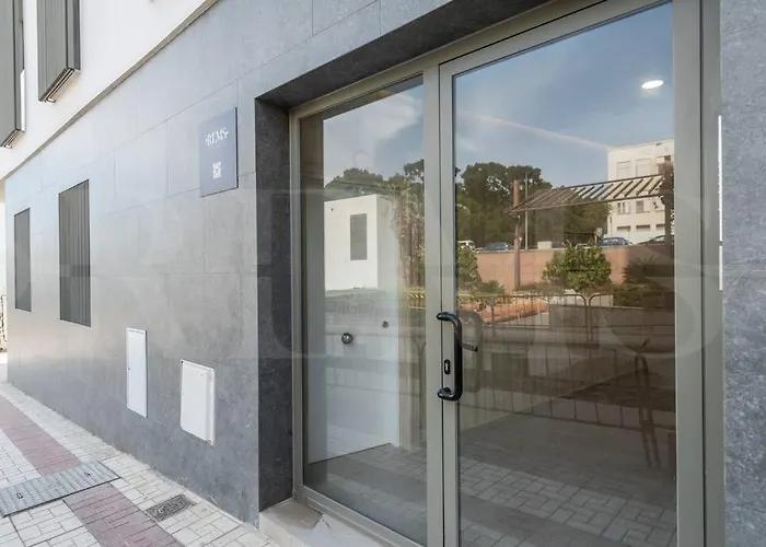 Appartamento Enchanting And Bright Center By Rems *